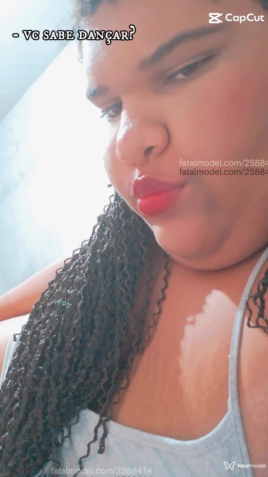 Acompanhante mulher morena (o) de olhos castanhos em Castilho Acompanhante mulher morena (o) de olhos castanhos em Castilho - Aurea