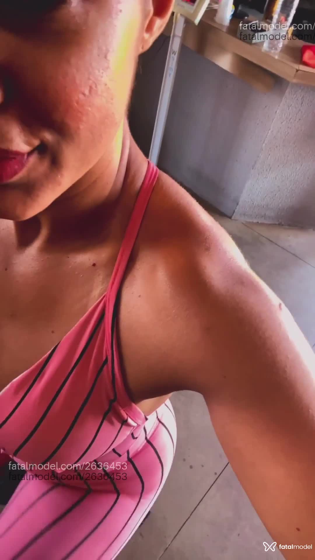 Acompanhante mulher morena (o) de olhos pretos em Goiânia - Rayanne