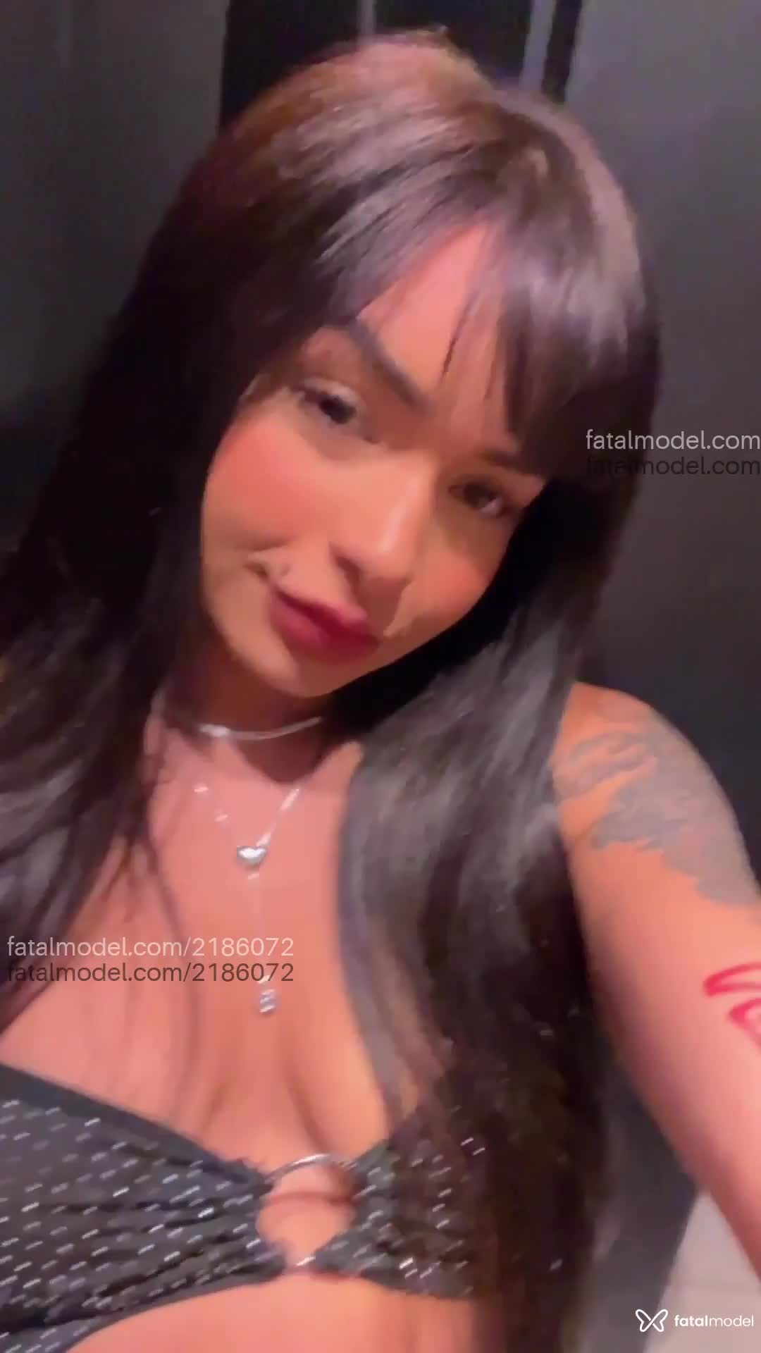 Acompanhante mulher com cabelo castanho de olhos castanhos em Belo Horizonte - Sarah Bratz
