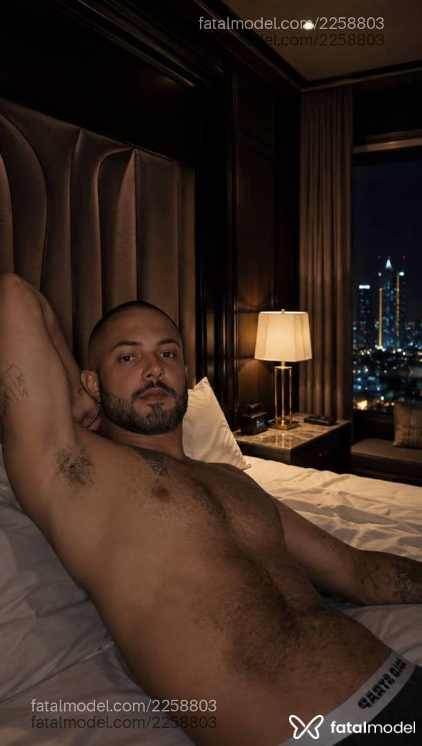Acompanhante homem morena (o) de olhos castanhos em Goiânia Acompanhante homem morena (o) de olhos castanhos em Goiânia - Felipe Salles