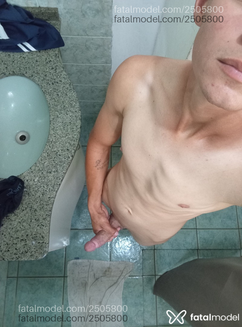 Acompanhante homem morena (o) de olhos castanhos em Curitiba - Samuel