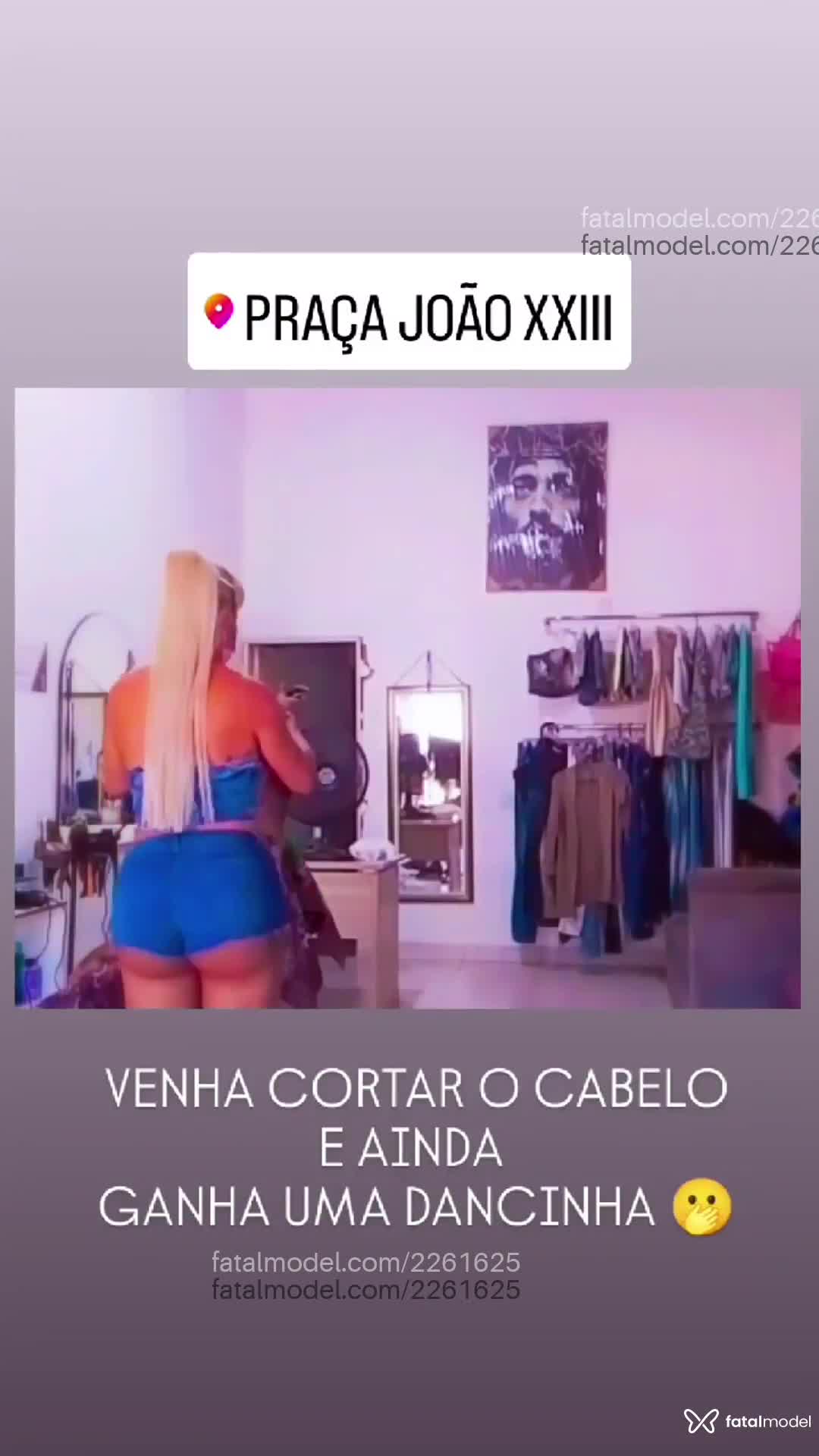 Acompanhante mulher trans morena (o) de olhos castanhos em Fortaleza - Júlia Cabeleireira