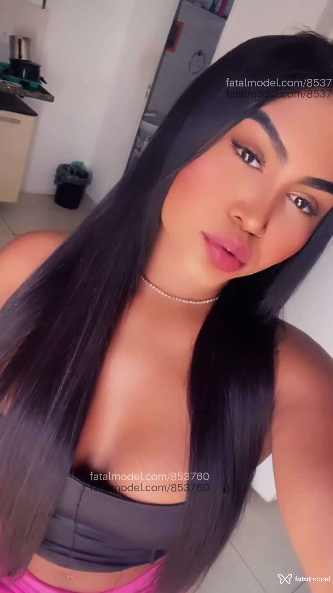 Acompanhante mulher trans morena (o) de olhos azuis em Armação dos Búzios - Carolayne