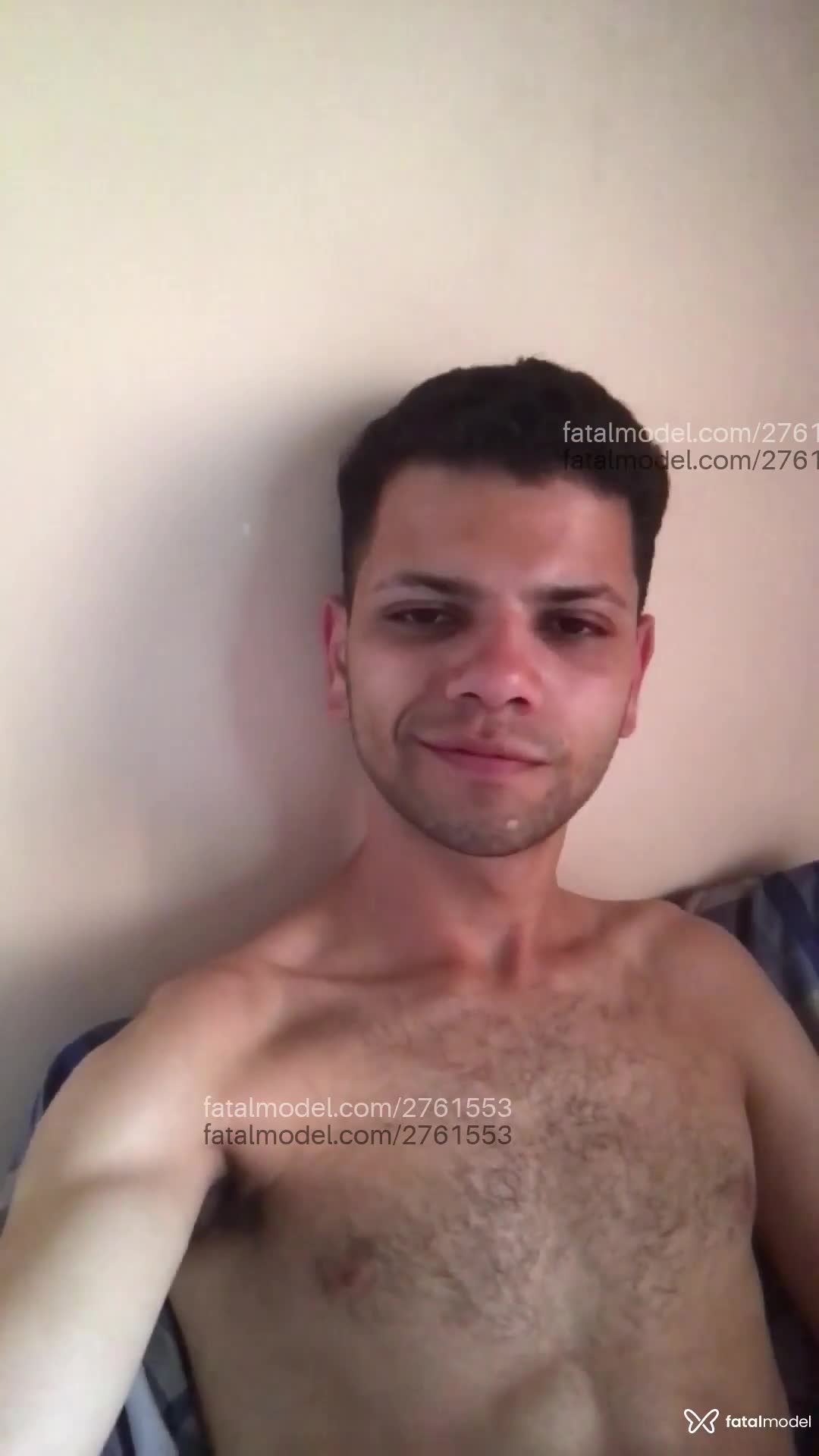 Acompanhante homem morena (o) de olhos pretos em São Paulo Acompanhante homem morena (o) de olhos pretos em São Paulo - Huuluskinha