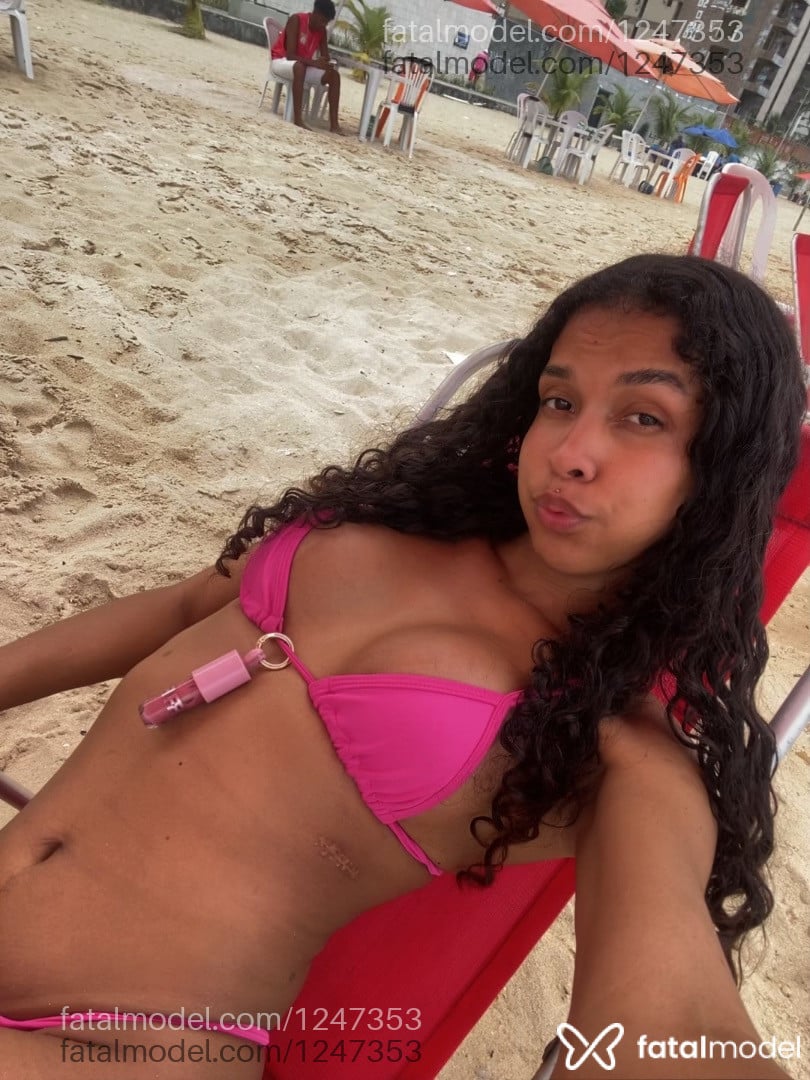 Acompanhante mulher trans morena (o) de olhos pretos em Recife - Debora Cardoso