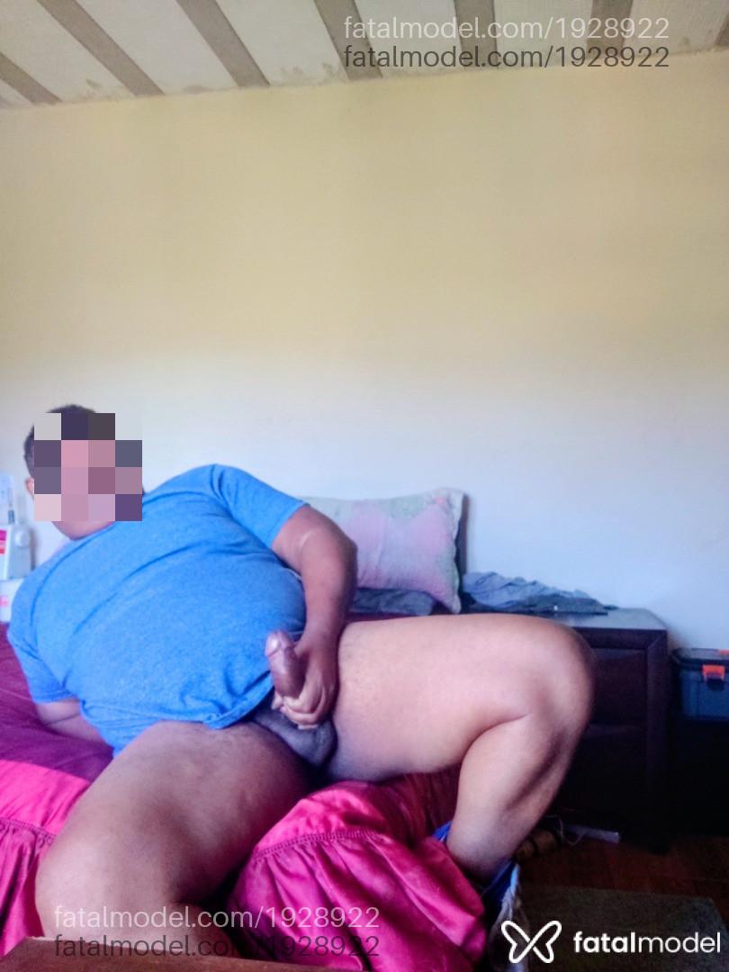 Acompanhante homem com cabelo castanho de olhos pretos em Teresópolis Acompanhante homem com cabelo castanho de olhos pretos em Teresópolis - Jpaulo