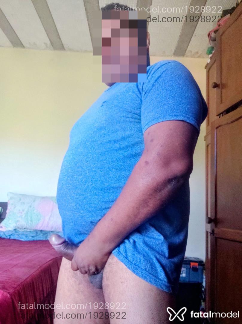 Acompanhante homem com cabelo castanho de olhos pretos em Teresópolis Acompanhante homem com cabelo castanho de olhos pretos em Teresópolis - Jpaulo
