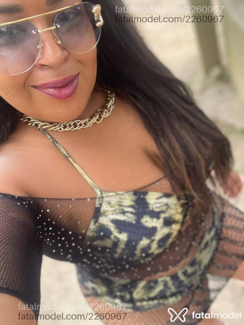 Acompanhante mulher com cabelo castanho de olhos castanhos - Nicolly