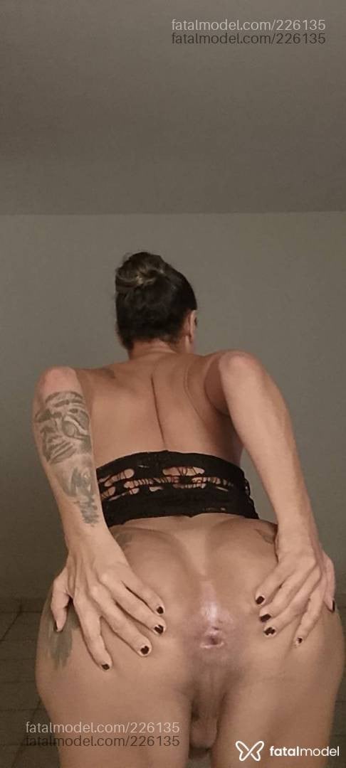 Acompanhante travesti com cabelo castanho de olhos castanhos em Maceió - Byanca novaes