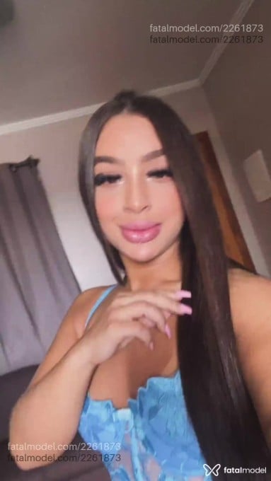 Acompanhante mulher com cabelo castanho de olhos mel em Canoas Acompanhante mulher com cabelo castanho de olhos mel em Canoas - Sofia Barreto