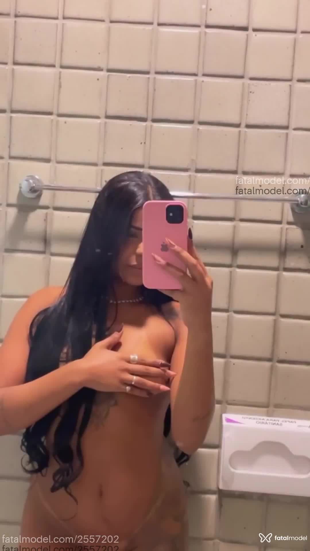 Acompanhante mulher morena (o) de olhos castanhos em Recife - Safira Moreau