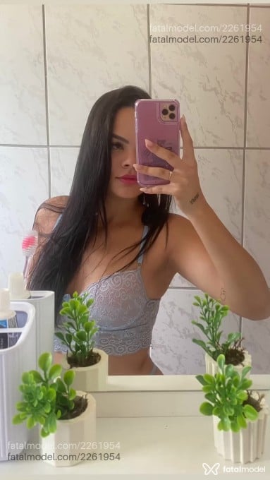 Acompanhante mulher morena (o) de olhos pretos em Montes Claros - Gabriela Solto