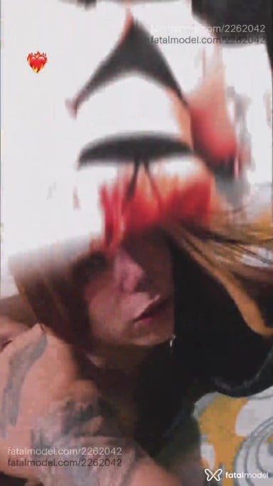Acompanhante mulher trans ruiva (o) de olhos castanhos em Três Corações Acompanhante mulher trans ruiva (o) de olhos castanhos em Três Corações - Geovanna