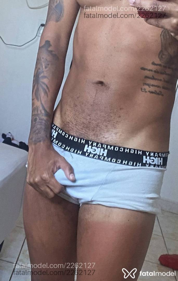 Acompanhante homem morena (o) de olhos castanhos em São Paulo - Jhéf