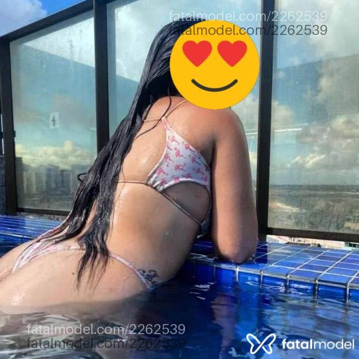 Acompanhante mulher morena (o) de olhos castanhos em Seabra - Penélope
