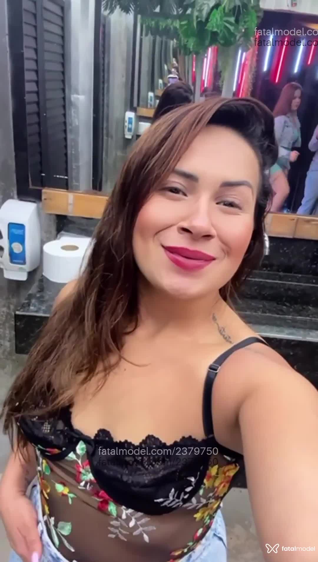 Acompanhante mulher morena (o) de olhos castanhos em Rio do Sul - Bella