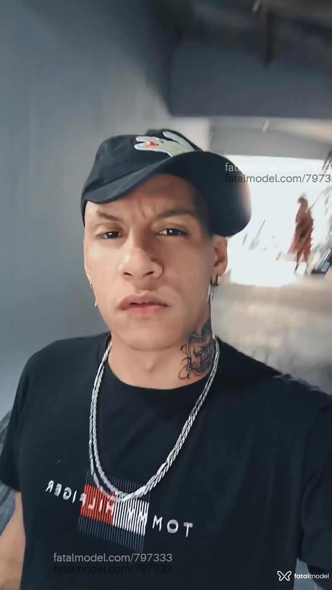 Acompanhante homem morena (o) de olhos pretos em Mogi das Cruzes Acompanhante homem morena (o) de olhos pretos em Mogi das Cruzes - Léo Tavares