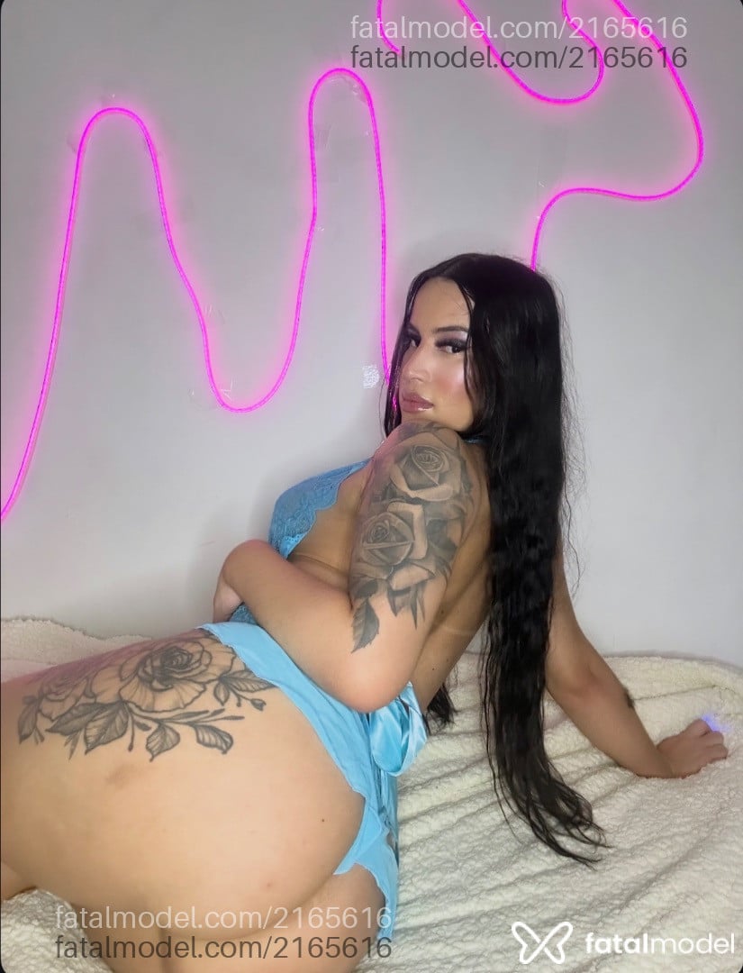 Acompanhante mulher trans loira (o) de olhos pretos - Mikaelaxsz Acompanhante mulher trans loira (o) de olhos pretos - Mikaelaxsz