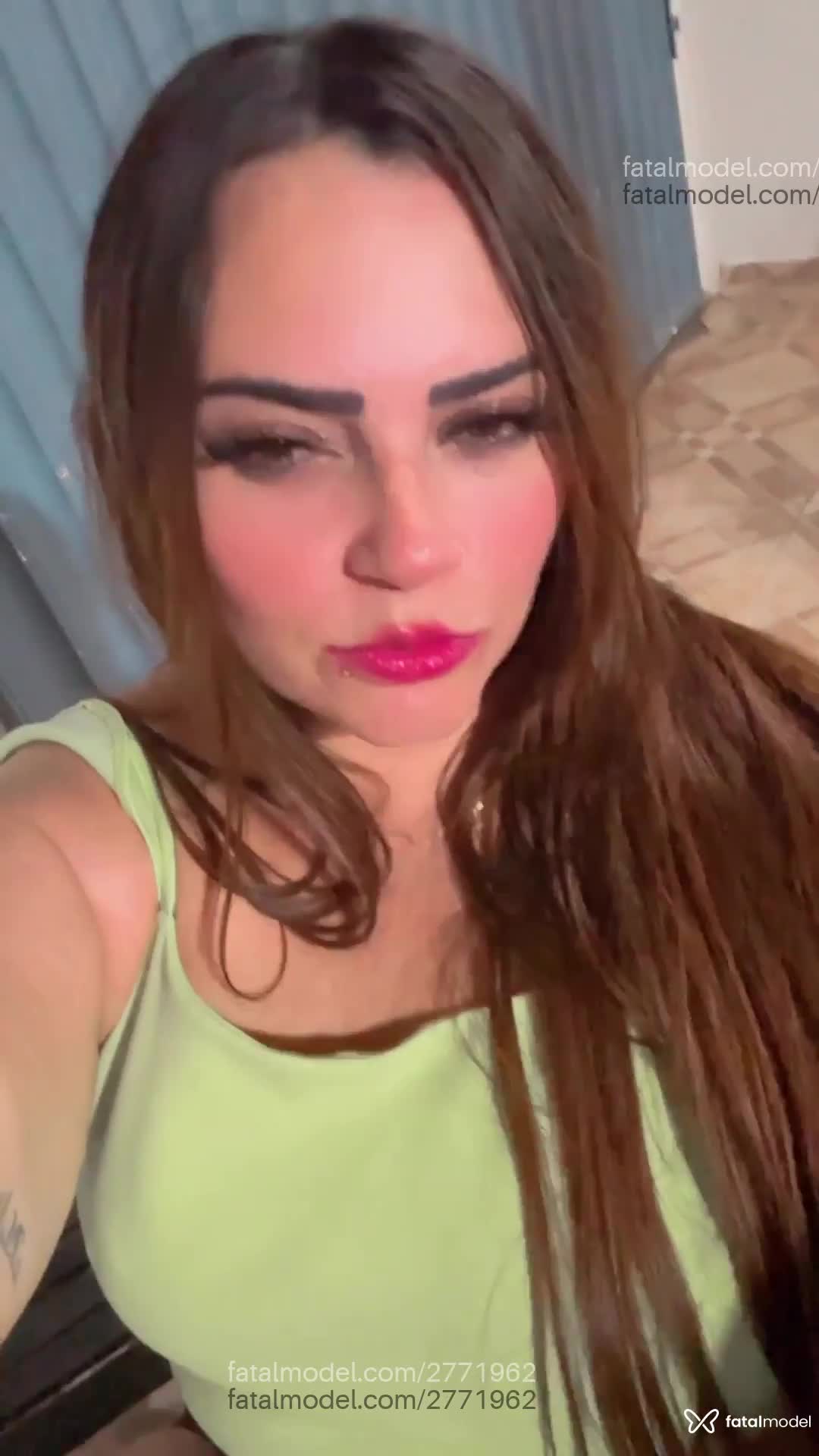 Acompanhante mulher loira (o) de olhos castanhos em Currais Novos - Mari Alcântara