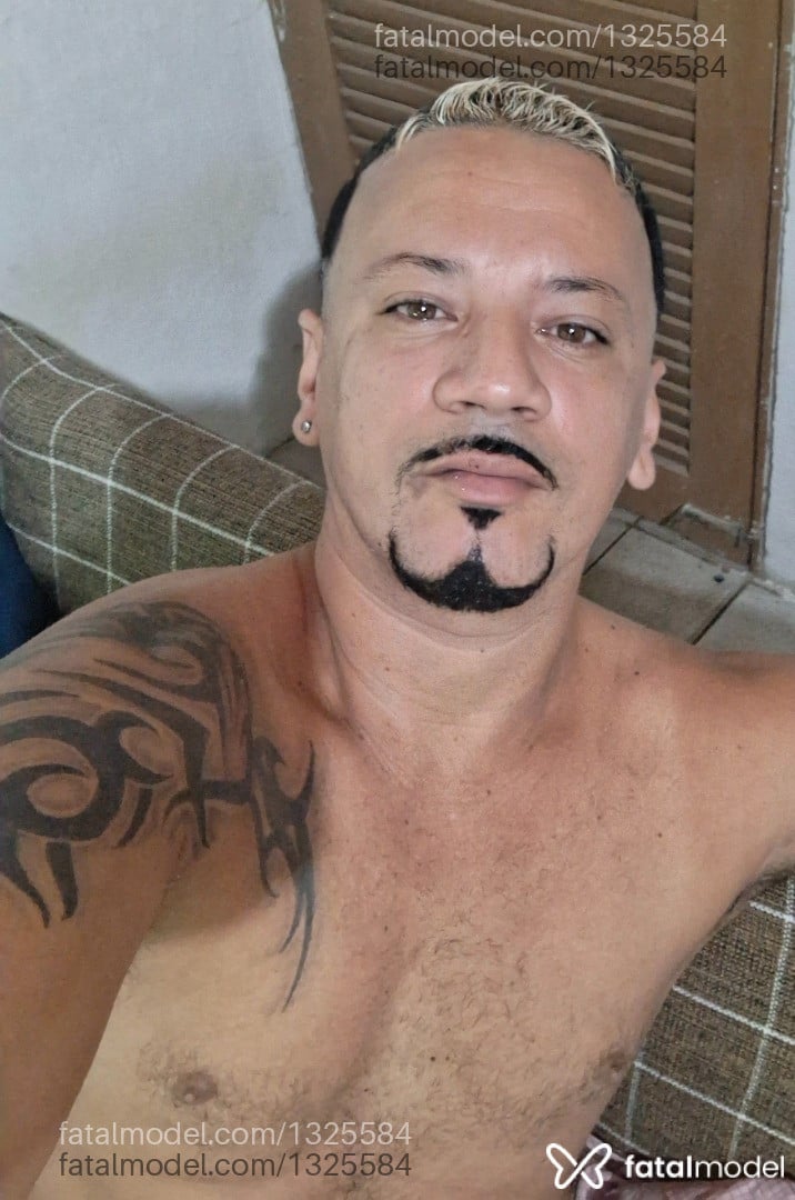 Acompanhante homem morena (o) de olhos mel em Paulista Acompanhante homem morena (o) de olhos mel em Paulista - Patife