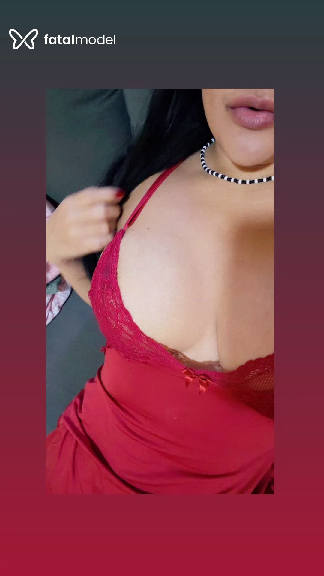 Acompanhante mulher morena (o) de olhos pretos - Paula