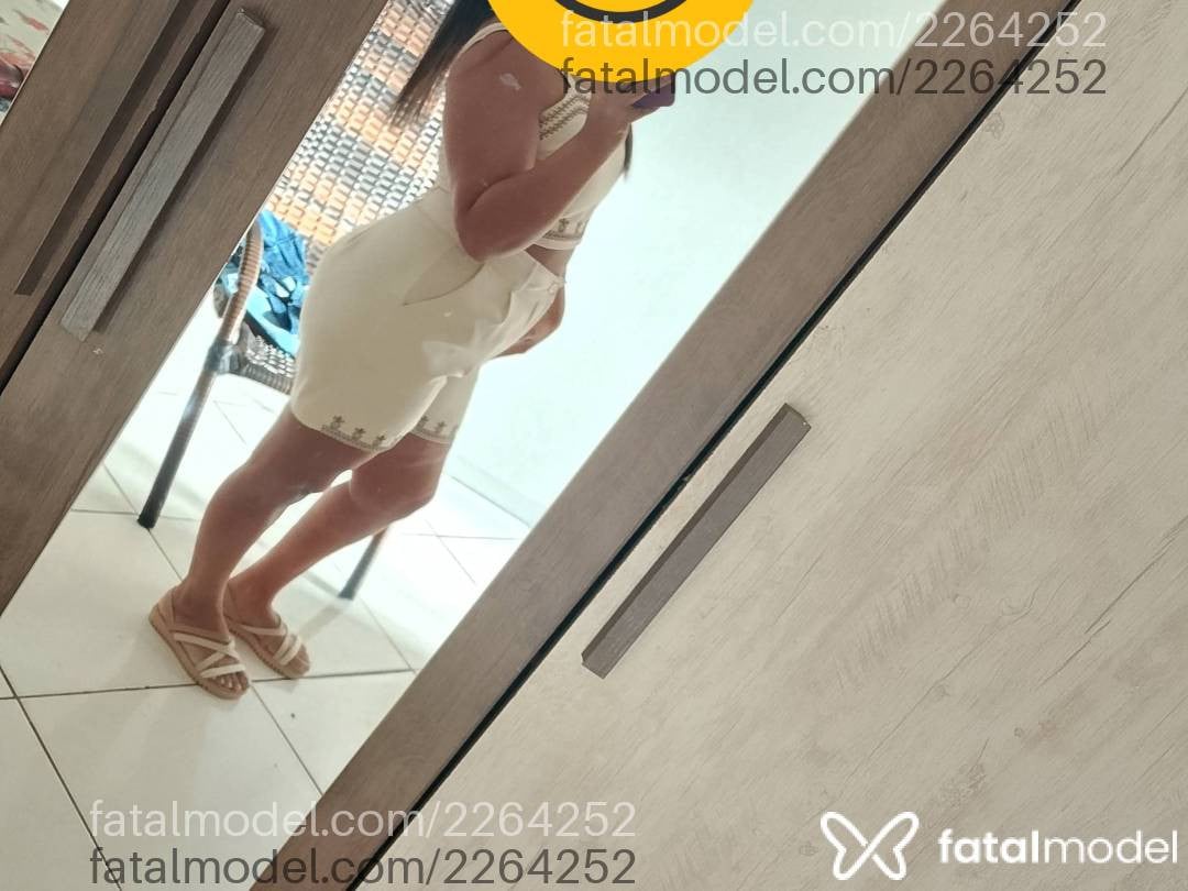 Acompanhante mulher loira (o) de olhos castanhos em Rio Verde - Jamylly