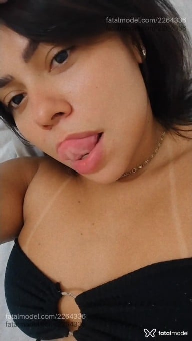 Acompanhante mulher morena (o) de olhos pretos em Campina Grande - Marina