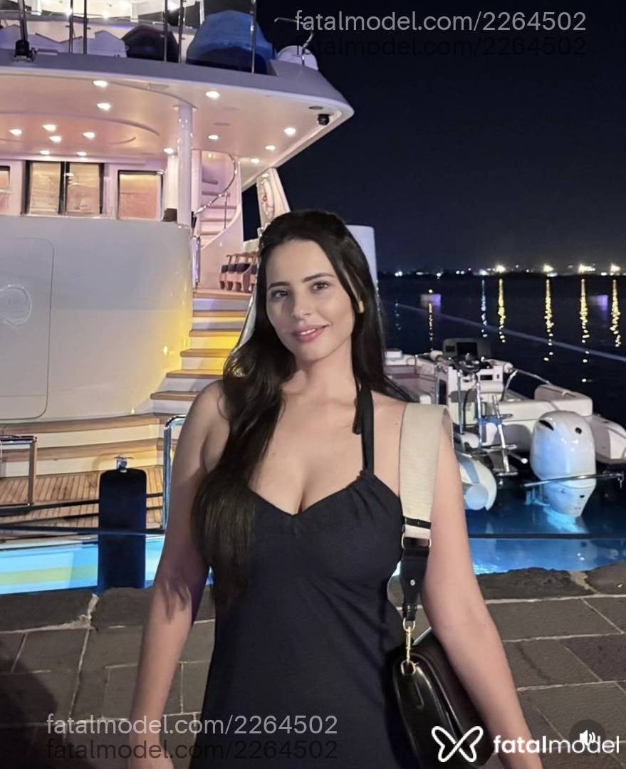 Acompanhante mulher morena (o) de olhos castanhos - Larissa