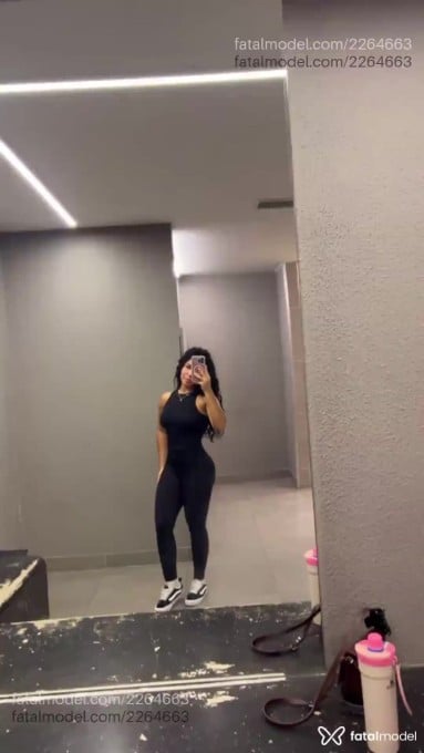 Acompanhante mulher morena (o) de olhos pretos em João Pessoa Acompanhante mulher morena (o) de olhos pretos em João Pessoa - Lorena Castro
