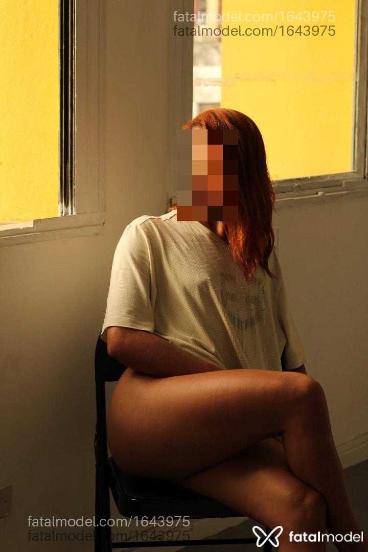 Acompanhante mulher morena (o) de olhos castanhos - Elisa Martin Acompanhante mulher morena (o) de olhos castanhos - Elisa Martin