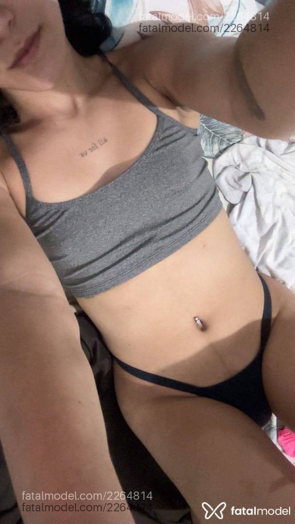 Acompanhante mulher trans morena (o) de olhos pretos em São Paulo - Isabella Sfadinha