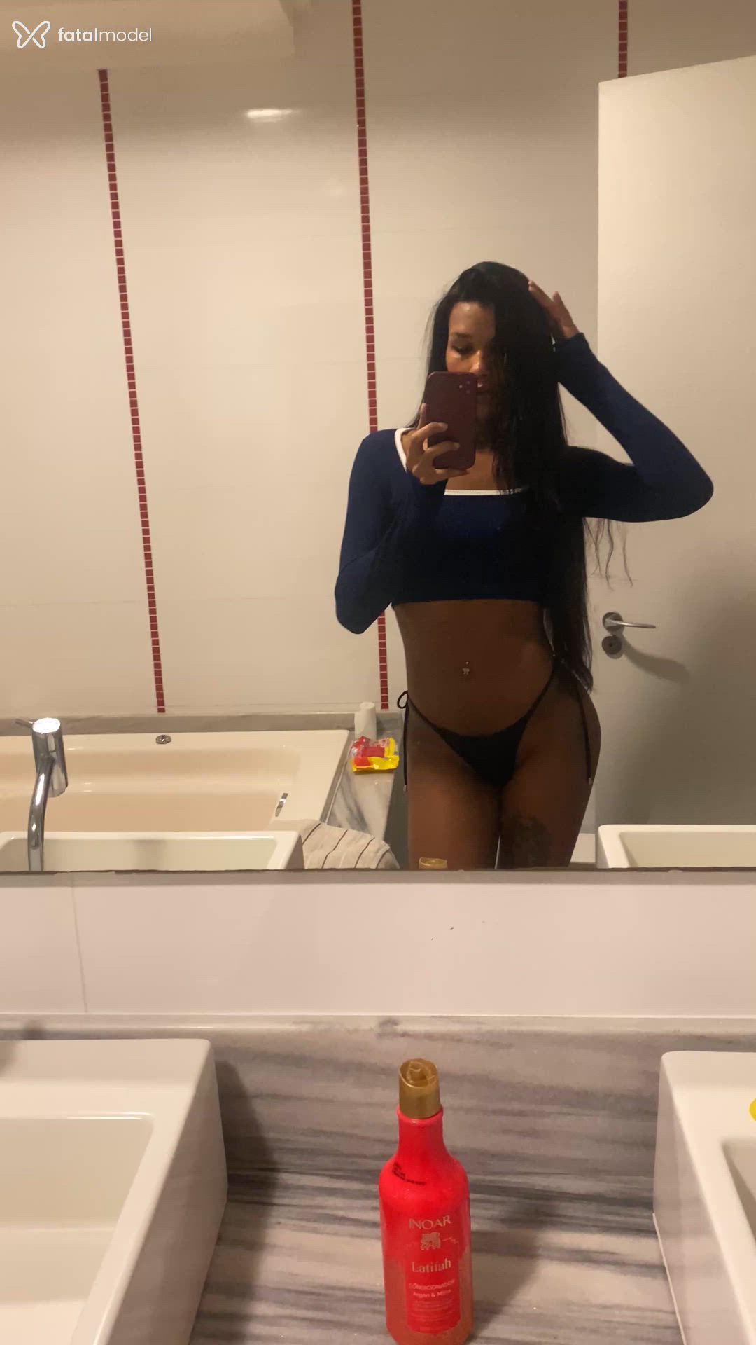 Acompanhante mulher trans morena (o) de olhos castanhos - Karolynne Dias