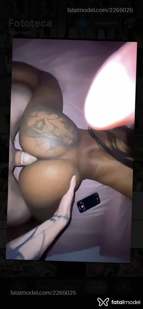 Acompanhante mulher trans morena (o) de olhos castanhos - Karolynne Dias