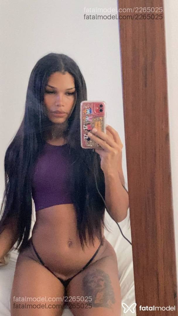 Acompanhante mulher trans morena (o) de olhos castanhos em Criciúma - Karolynne Dias