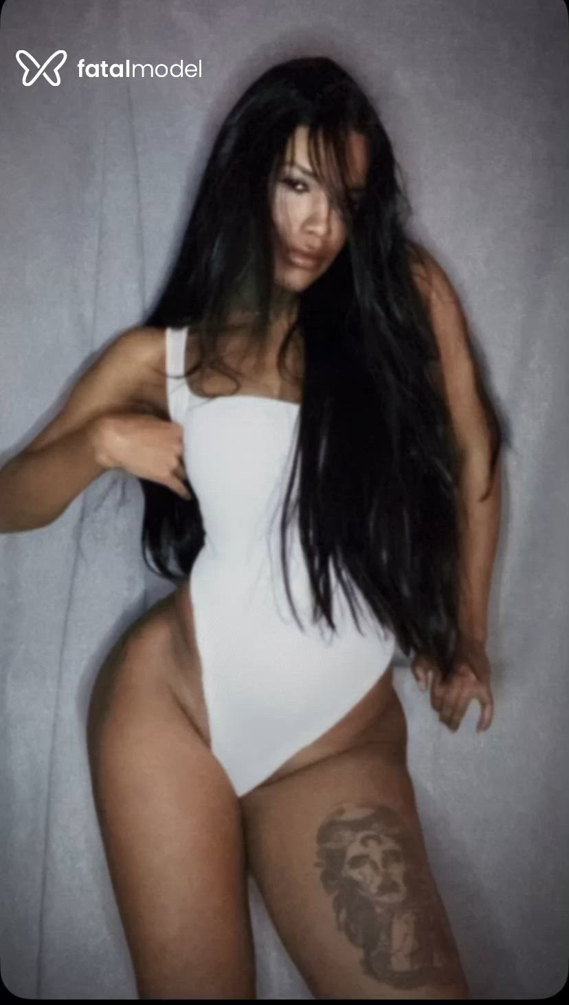 Acompanhante mulher trans morena (o) de olhos castanhos em Criciúma Acompanhante mulher trans morena (o) de olhos castanhos em Criciúma - Karolynne Dias