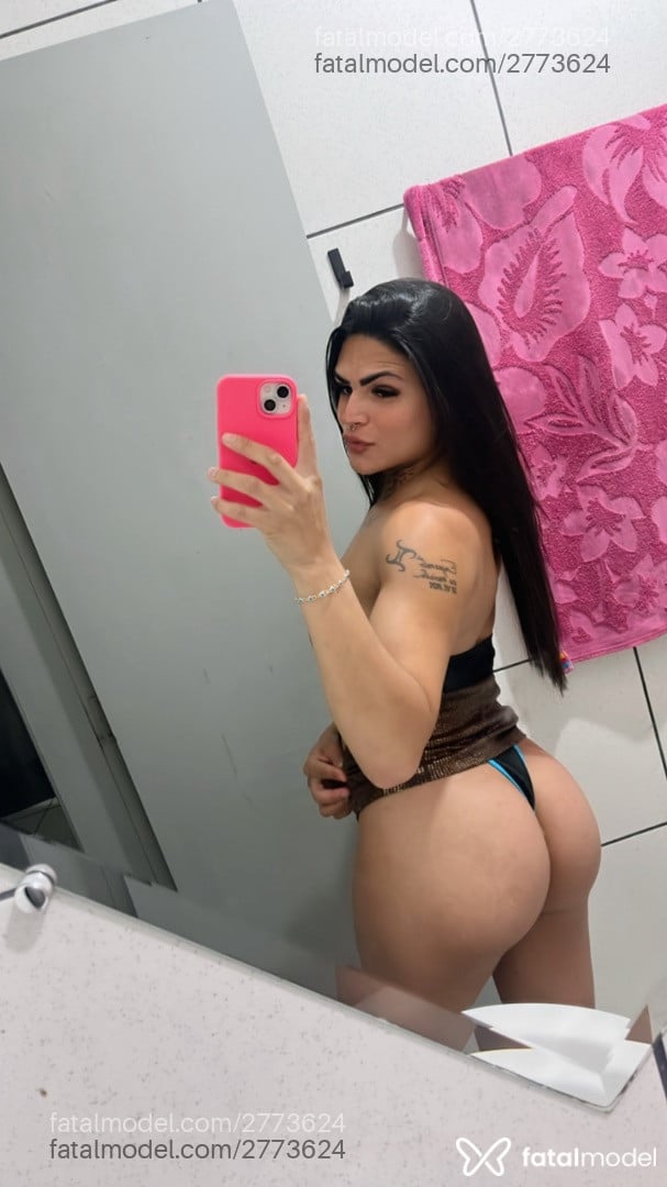 Acompanhante mulher trans morena (o) de olhos pretos em Curitiba - Agathasa