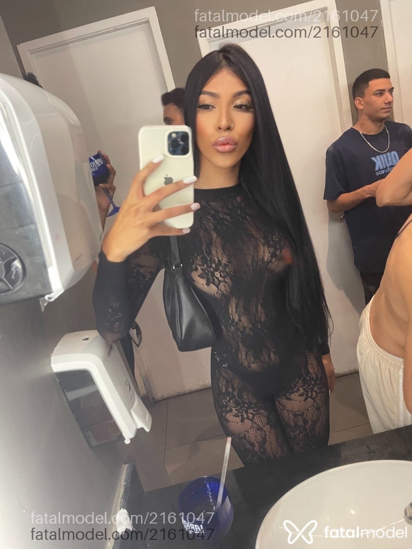Acompanhante mulher trans morena (o) de olhos castanhos - Letiiciamoreninha Acompanhante mulher trans morena (o) de olhos castanhos - Letiiciamoreninha