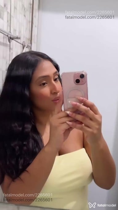 Acompanhante mulher morena (o) de olhos castanhos em Belo Horizonte - Mhallu