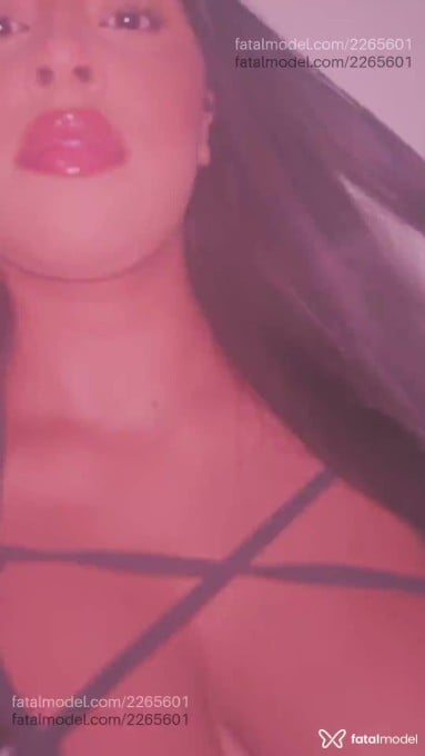Acompanhante mulher morena (o) de olhos castanhos em Belo Horizonte - Mhallu