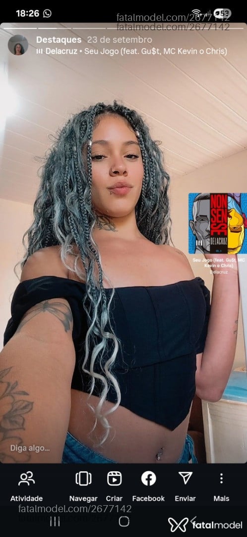Acompanhante mulher com cabelo colorido de olhos pretos em Paranavaí Acompanhante mulher com cabelo colorido de olhos pretos em Paranavaí - Kemily