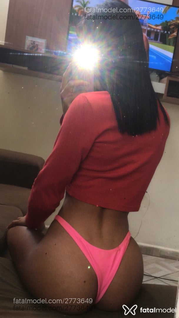 Acompanhante mulher trans morena (o) de olhos pretos em Neves Paulista - Victoria