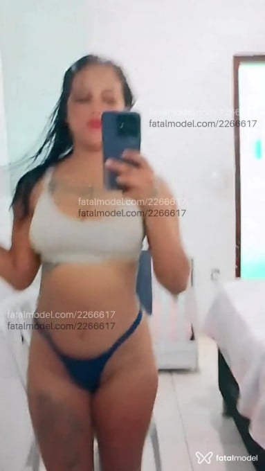 Acompanhante mulher morena (o) de olhos castanhos em Uberlândia Acompanhante mulher morena (o) de olhos castanhos em Uberlândia - Morena