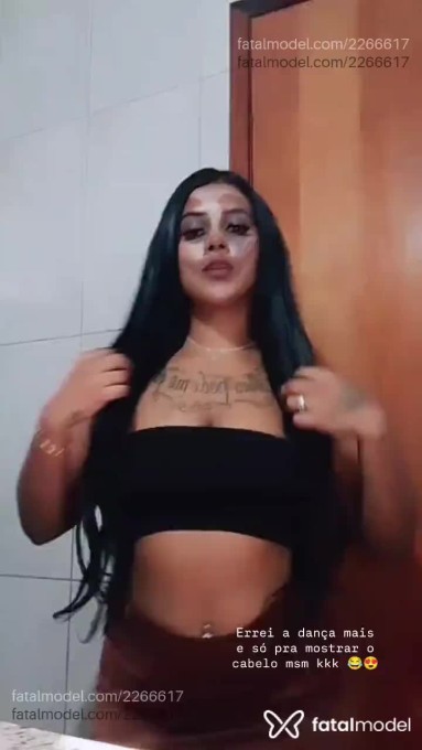 Acompanhante mulher morena (o) de olhos castanhos - Morena Acompanhante mulher morena (o) de olhos castanhos - Morena