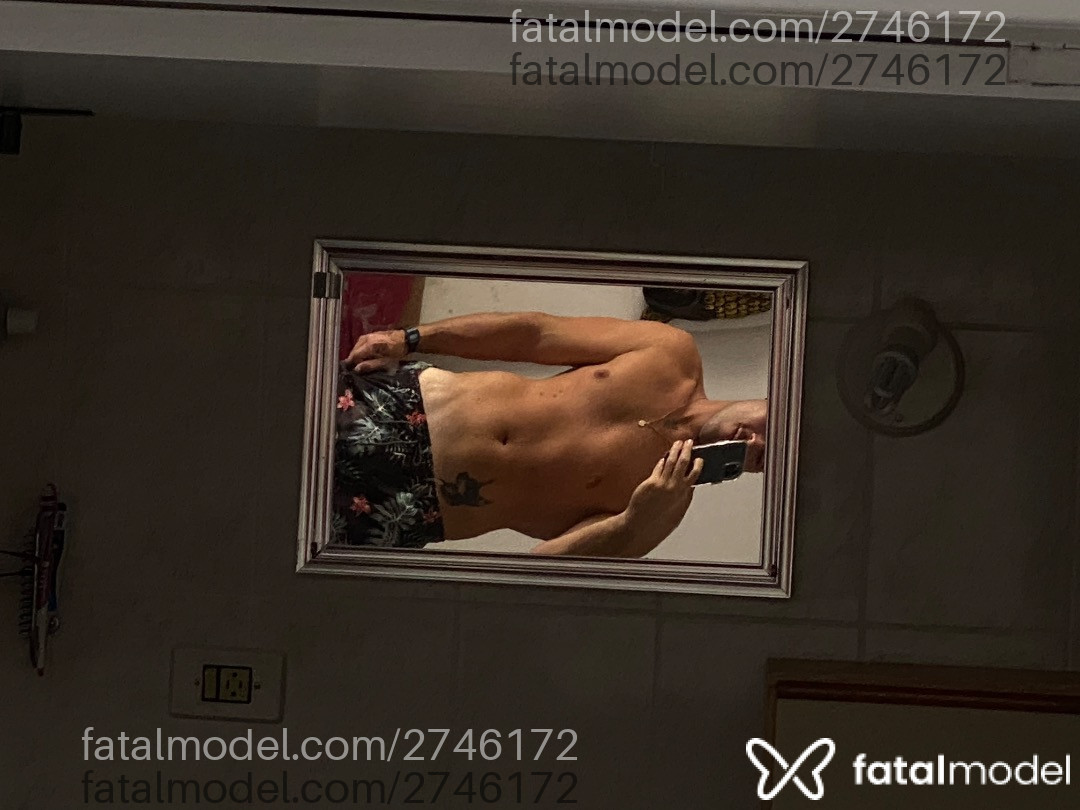 Acompanhante homem morena (o) de olhos mel em Rio de Janeiro - Rafael