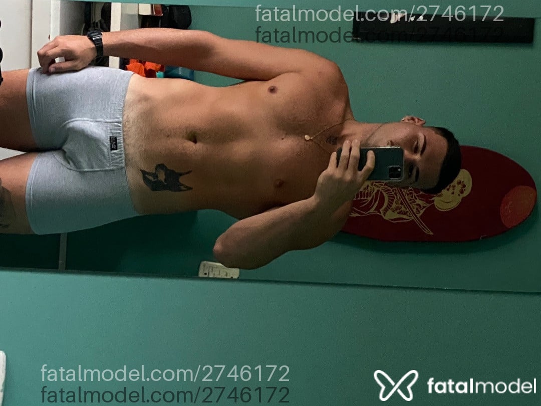 Acompanhante homem morena (o) de olhos mel em Rio de Janeiro - Rafael