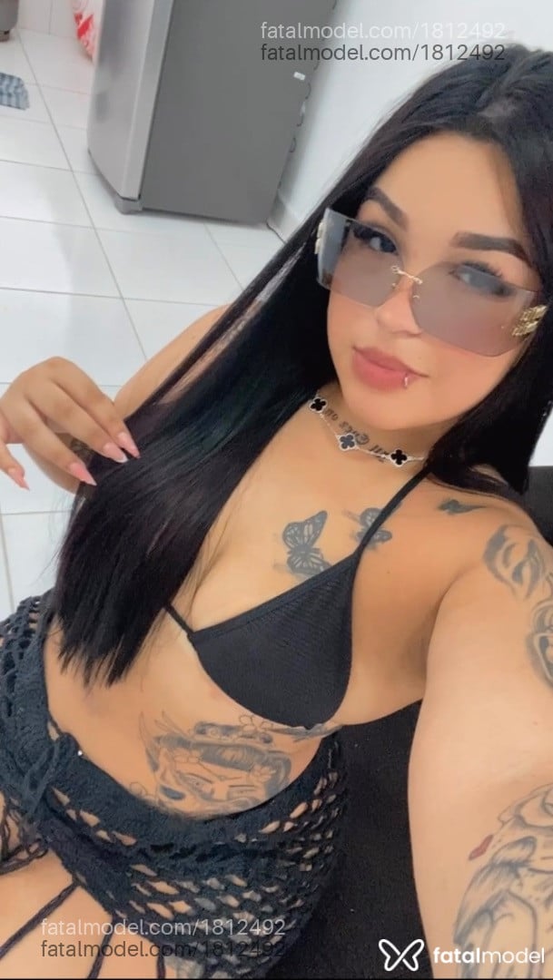 Acompanhante mulher morena (o) de olhos castanhos - Ana Laura Acompanhante mulher morena (o) de olhos castanhos - Ana Laura