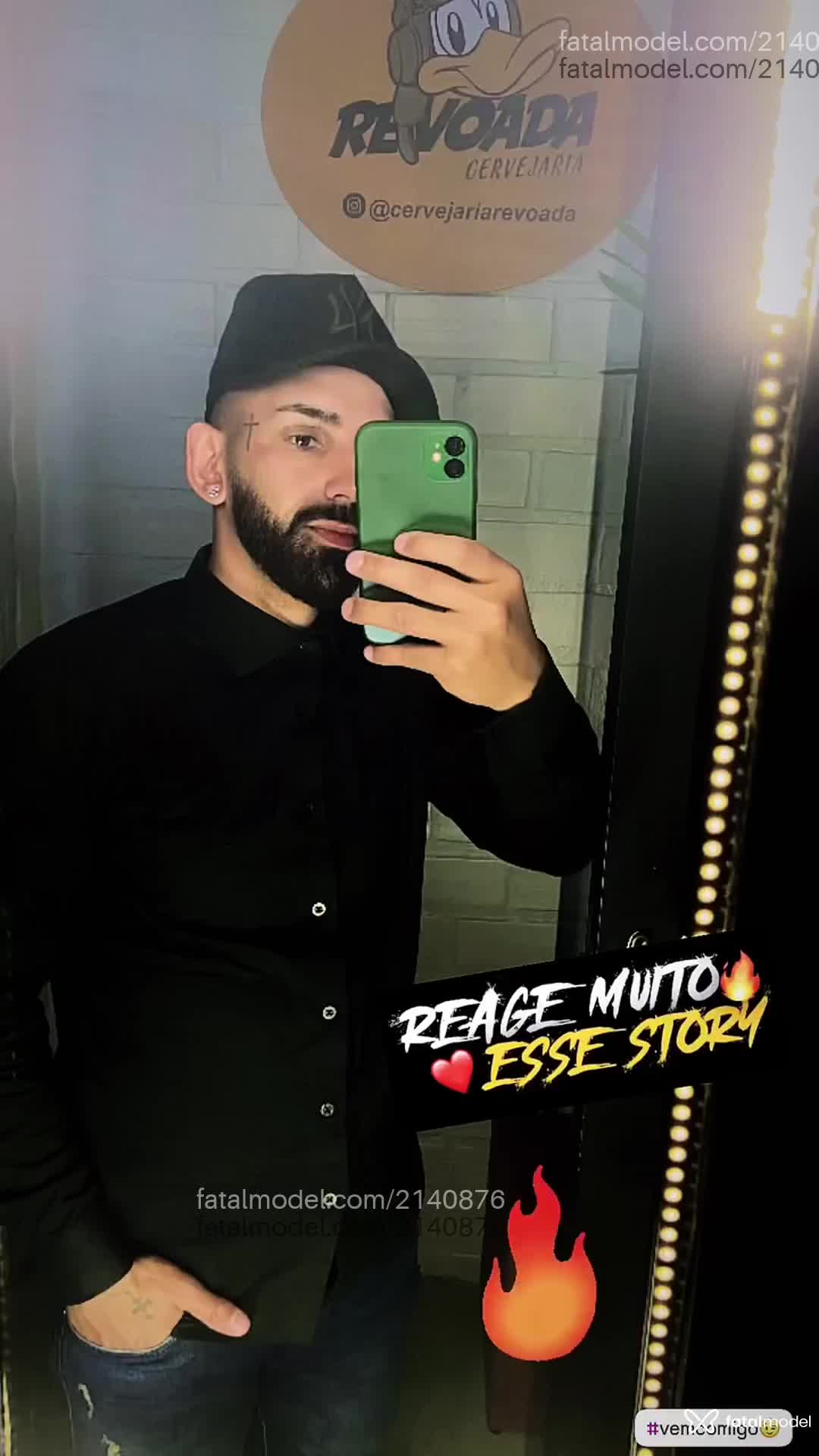 Acompanhante homem com cabelo castanho de olhos castanhos em Canela Acompanhante homem com cabelo castanho de olhos castanhos em Canela - Patrickmagrinho