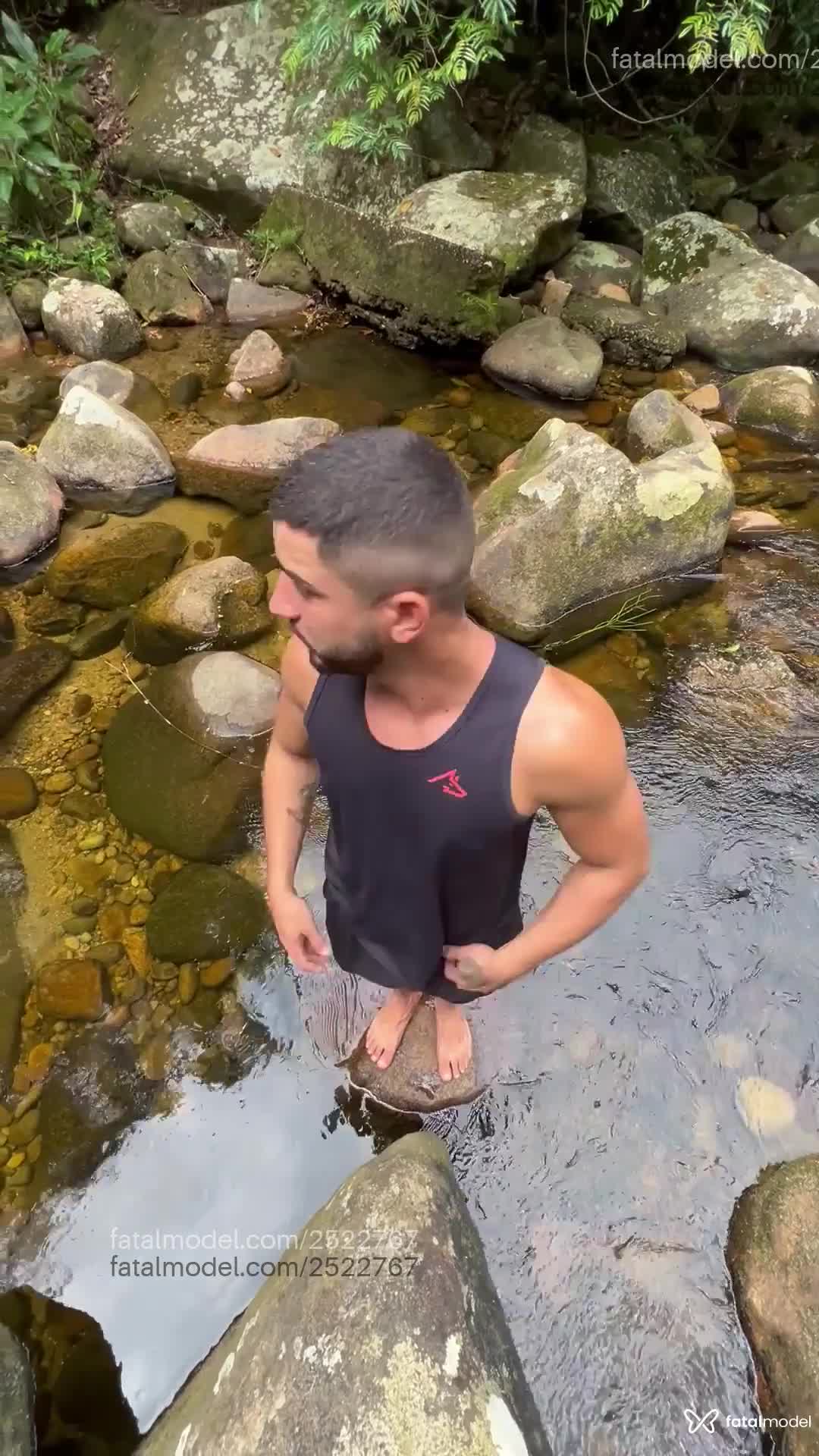 Acompanhante homem com cabelo castanho de olhos verdes em Rio de Janeiro - Rafael