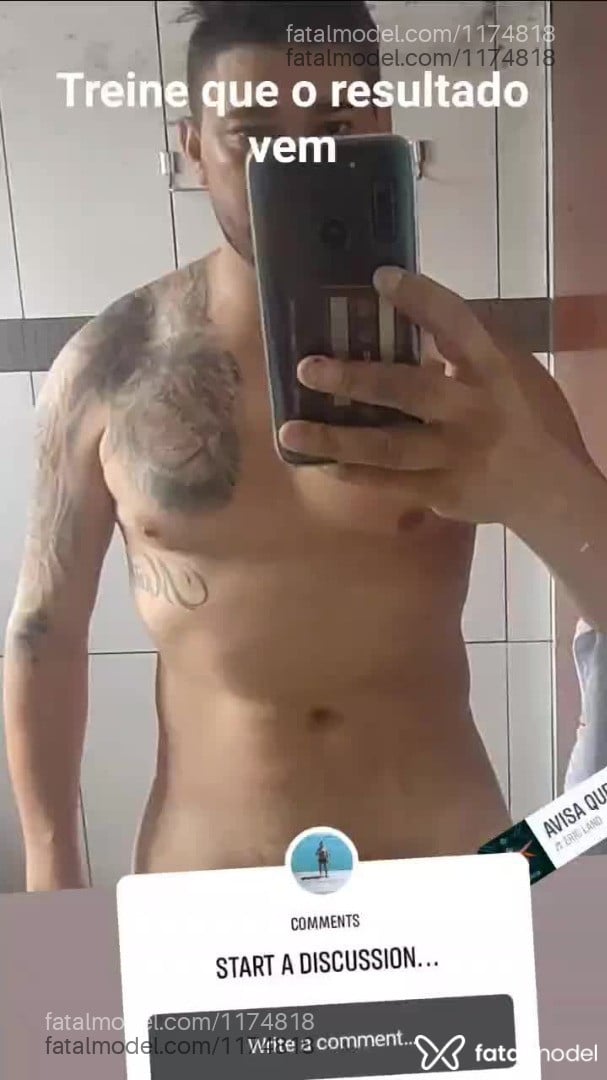 Acompanhante homem morena (o) de olhos castanhos em Caraguatatuba Acompanhante homem morena (o) de olhos castanhos em Caraguatatuba - Bronks