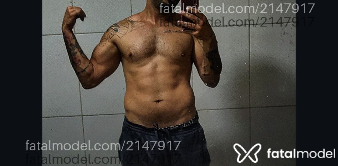 Acompanhante homem com cabelo castanho de olhos castanhos em Rio de Janeiro - Toretto Braga
